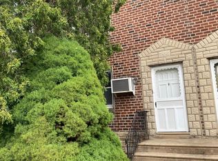 1731 Guilford St, Philadelphia, PA 19111