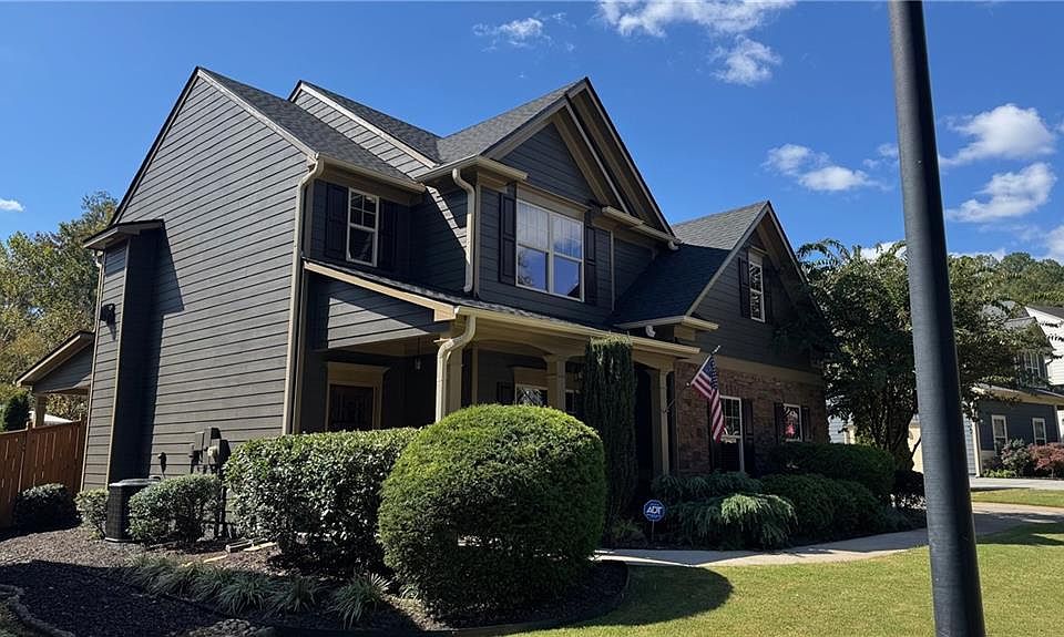 1st image of 129 Haleys Cir