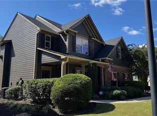 129 Haleys Cir, Woodstock, GA 30188