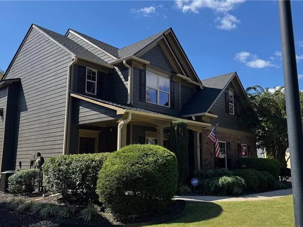 129 Haleys Cir, Woodstock, GA 30188