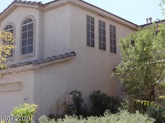4th image of 3909 Irvin Ave