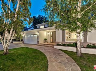 4135 Nagle Ave, Sherman Oaks, CA 91423