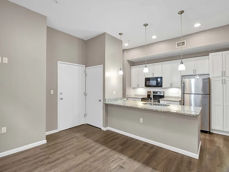 Columbus Lofts — Photo 20