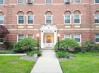 15820 Van Aken Blvd APT 104, Shaker Heights, OH 44120