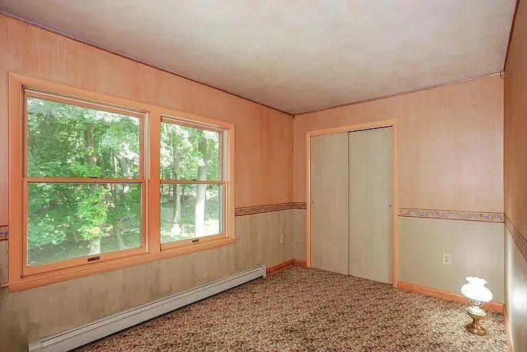 66 Maple St — Photo 13