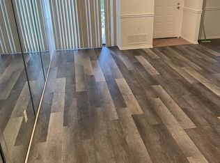 908 Timber Creek Rd, Clementon, NJ 08021