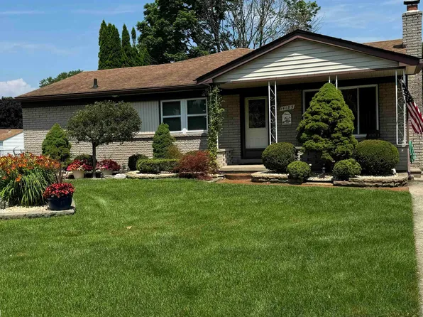 14183 Owasso Ct, Sterling Heights, MI 48313