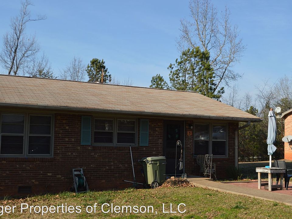 2nd image of 3 Dove Cir