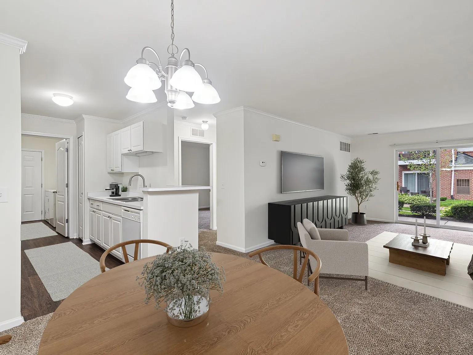 Westbury Apartments — Photo 1