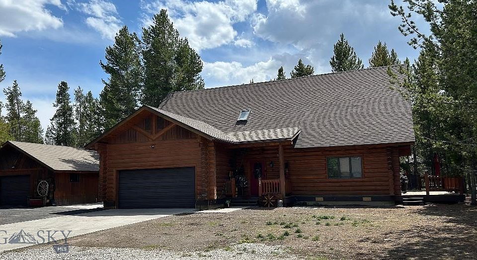1st image of 805 N Sylvan Cir