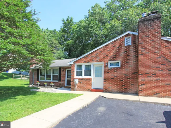 311 Norman Dr, Newark, DE 19702