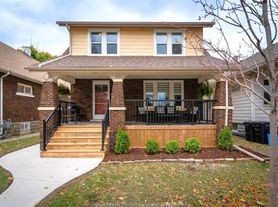 1748 Hall Ave, Windsor, ON
