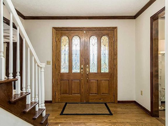 3rd image of 8542 Glenalmond Ct