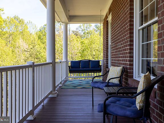 4th image of 246 Lawsons Farm Cir