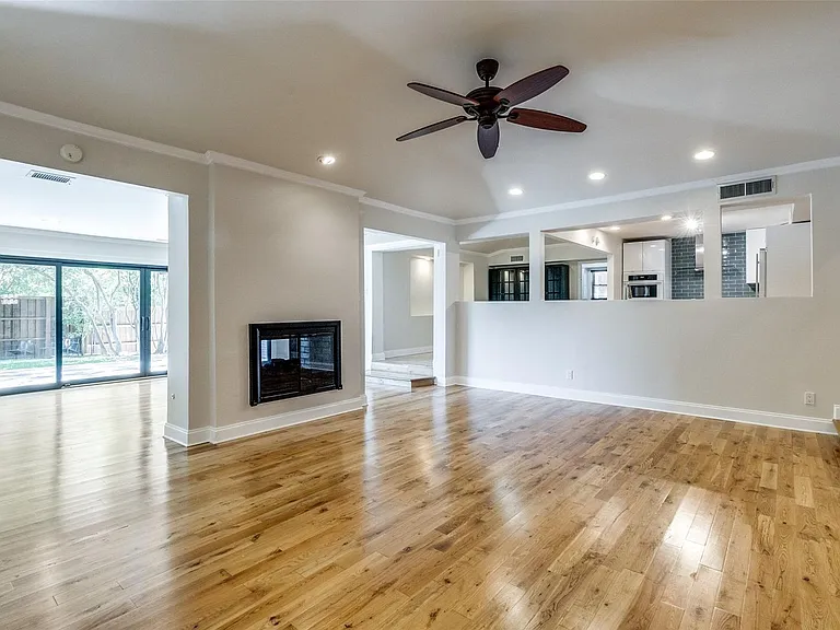 7350 Fieldgate Dr — Photo 32