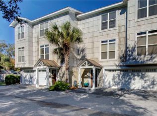 30 Moss Ln, Saint Simons Island, GA 31522