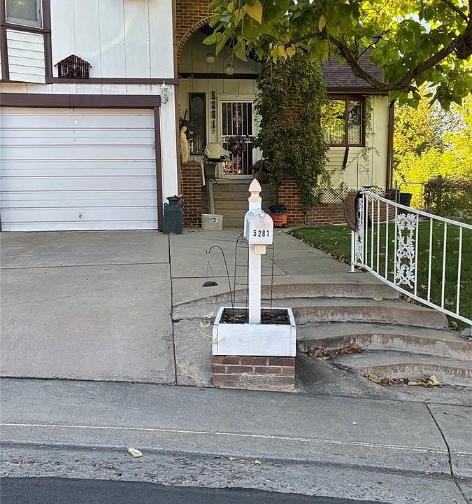 1st image of 5281 King St