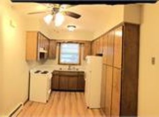 1105 13th Ave N APT 4, Fargo, ND 58102