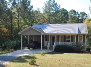 8134 Elkahatchee Rd, Alexander City, AL 35010