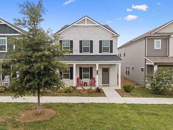 2nd image of 712 Taylor Bend Rd