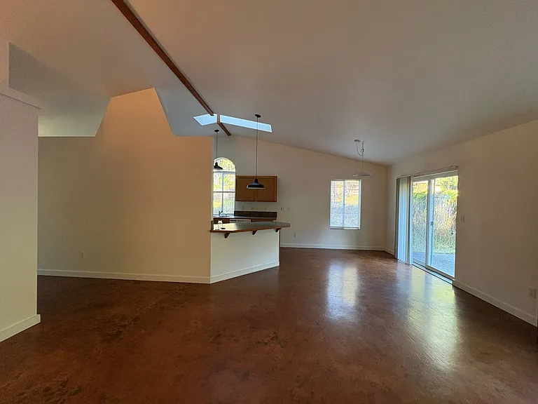 658 Fox Dr — Photo 17