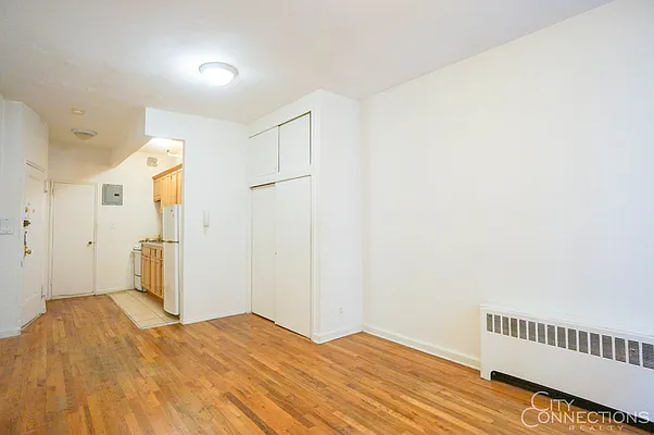 Rented by City Connections Realty | media 31