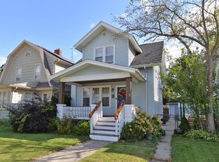 1305 W Lawn Ave, Racine, WI 53405