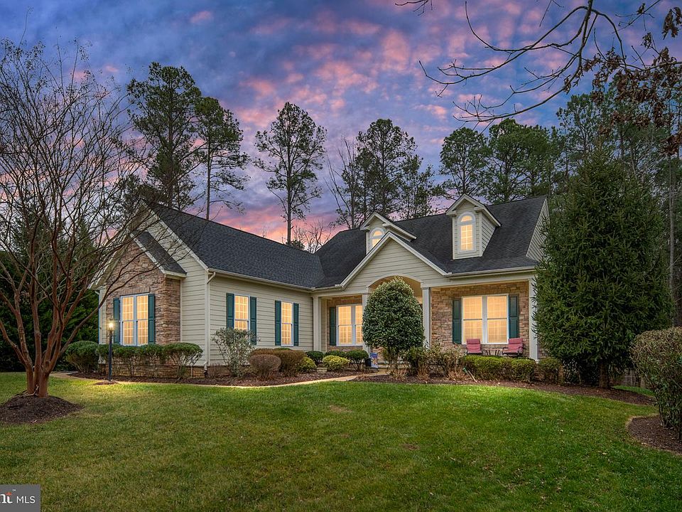 1st image of 11620 Pine Hollow Ln