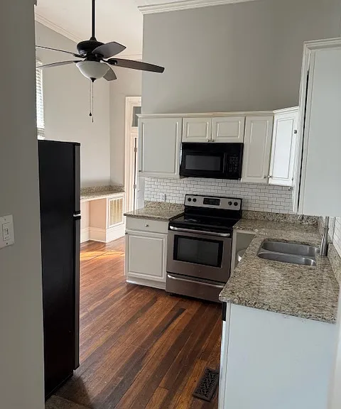 203 N Main St #B — Photo 3