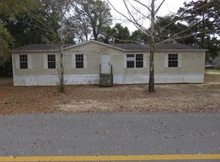 10530 NW Spring St, Bristol, FL 32321