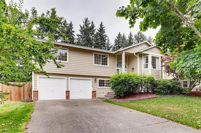 1st image of 10728 211th Avenue Ct E
