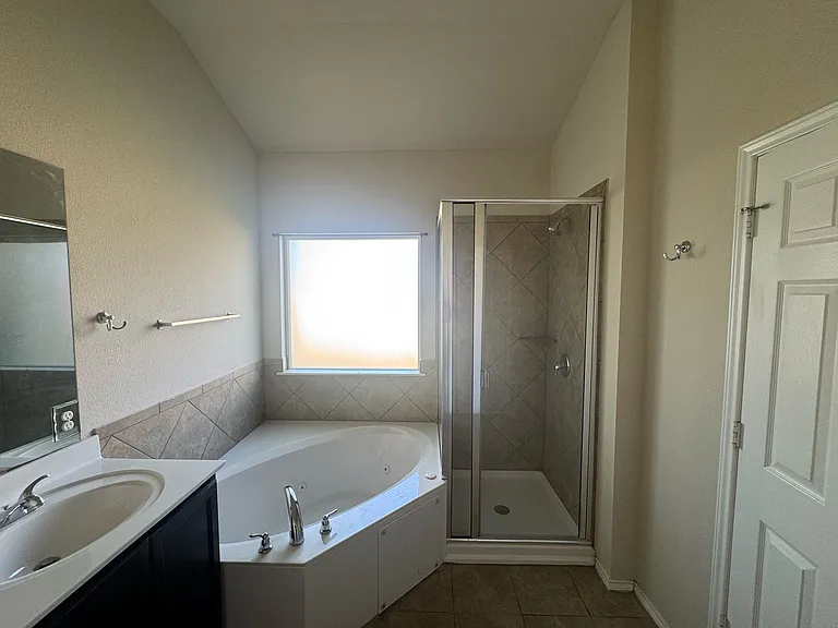 6512 La Sol Ln — Photo 11