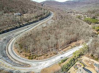 13 Dug Hill Rd, Brownsboro, AL 35741