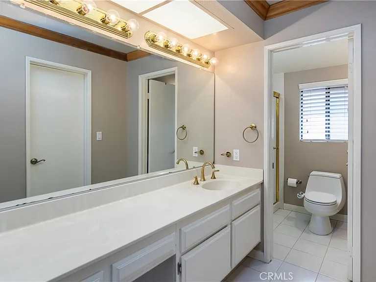 21820 Marylee St #225 — Photo 19