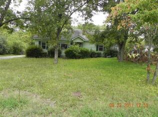 132 W New St, Winder, GA 30680