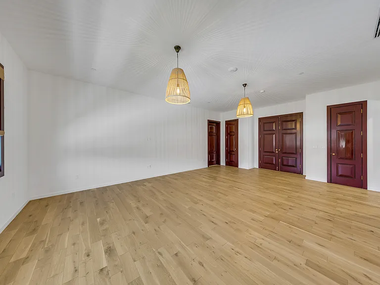 11 Deodar Ln #6 — Photo 23
