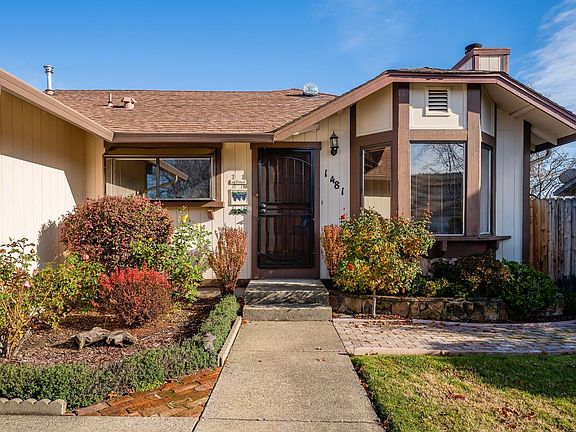 2nd image of 1481 Riesling Court