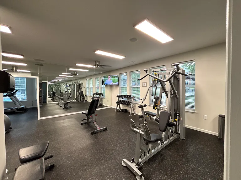 9400 Clubview Dr #201 — Photo 27