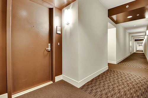 5th image of 260 King St #296