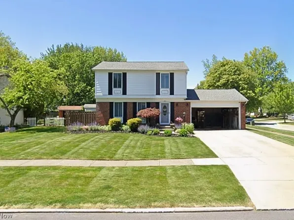 290 Saint Lawrence Blvd, Eastlake, OH 44095