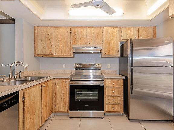 3rd image of 2363 SW 15th St APT 87