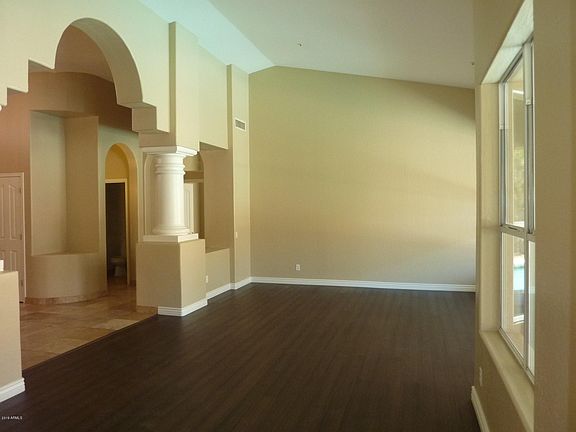 3rd image of 13157 E Yucca St