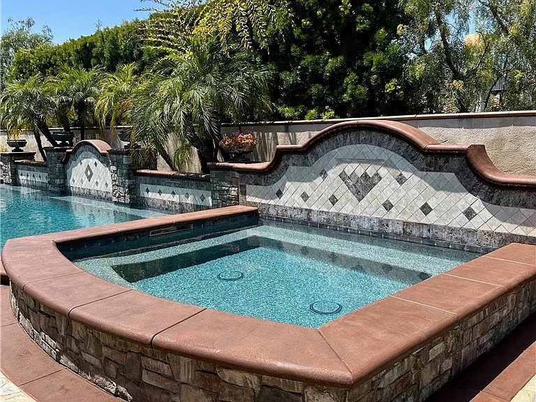 25351 Mustang Dr — Photo 39