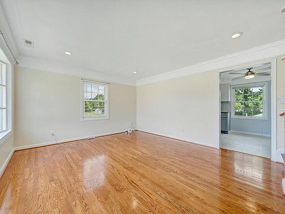 2nd image of 5033 Morwanda St NW