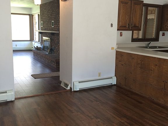 kitchen to living room