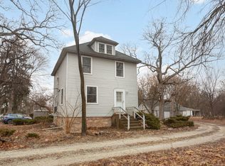 555 Trailside Ln, Des Plaines, IL 60016