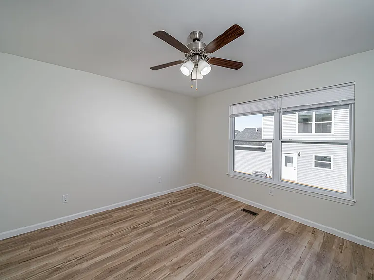Icon Townhomes — Photo 37