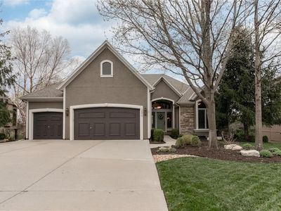 12070 S Barth Rd, Olathe, KS, 66061