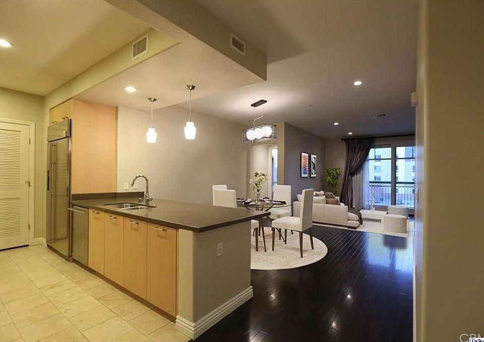 1st image of 368 Caruso Ave #368