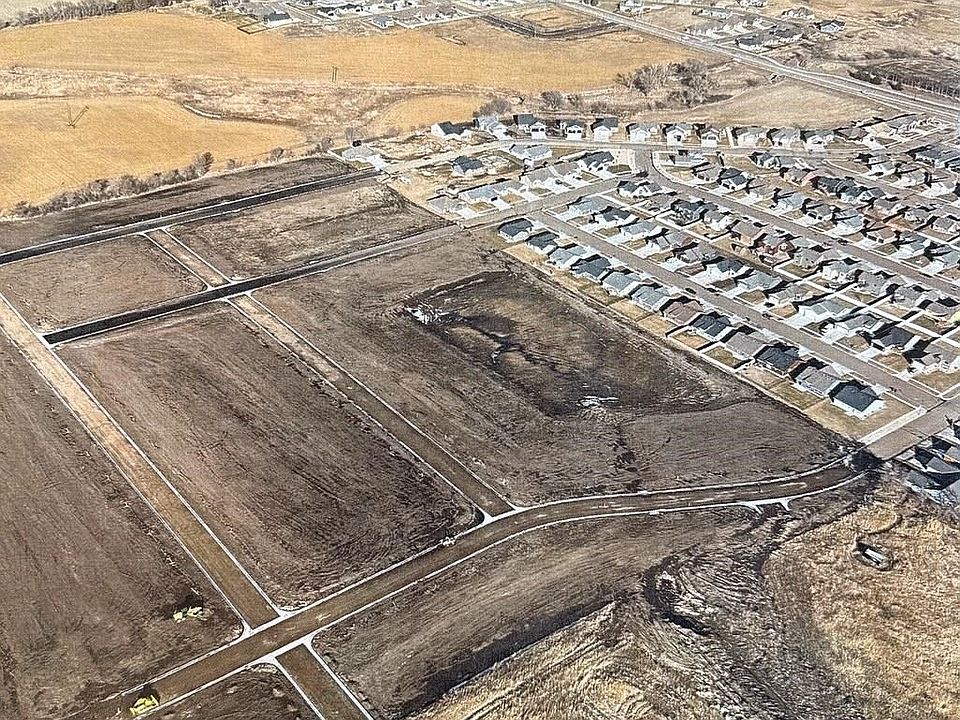 1st image of E 26th St